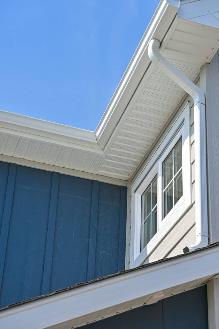 eavestroughs winnipeg